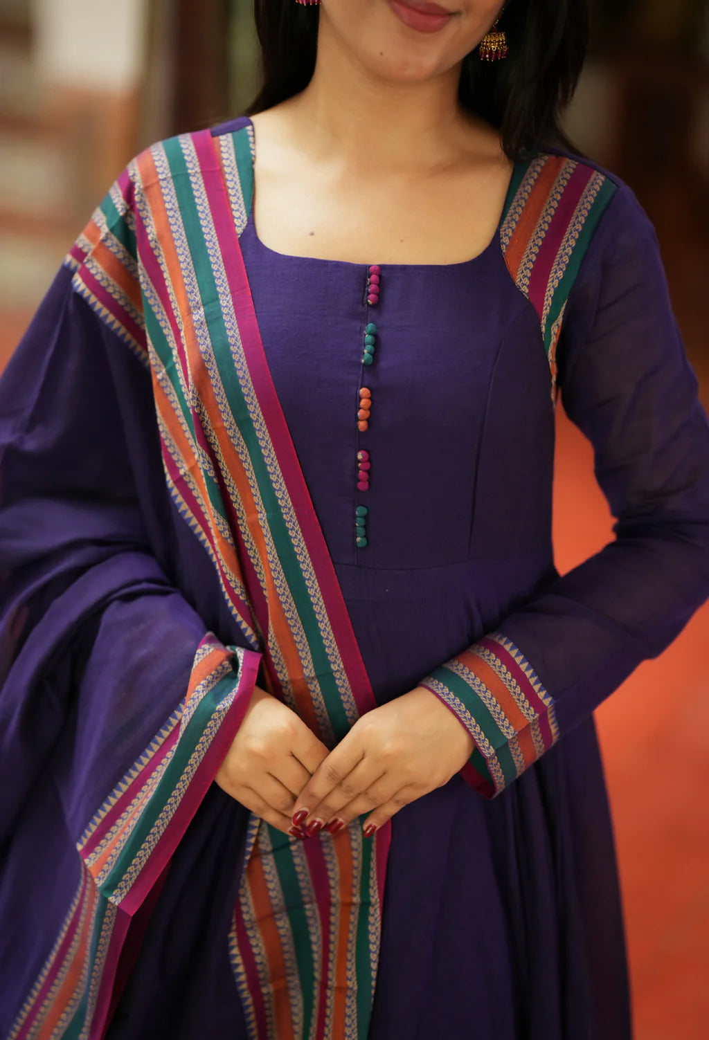 Myna-Violet